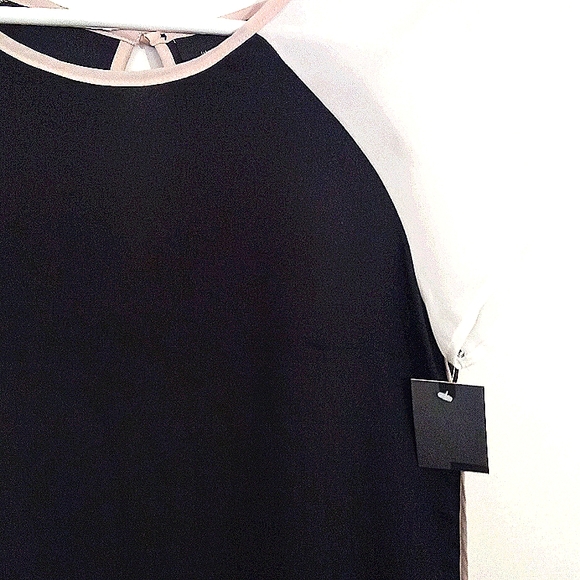 MASSIMO Sleeveless Two Tone Blouse with tipping - Picture 7 of 9